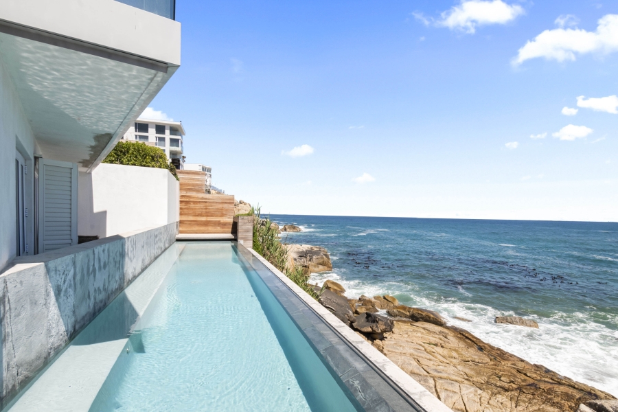 2 Bedroom Property for Sale in Bantry Bay Western Cape